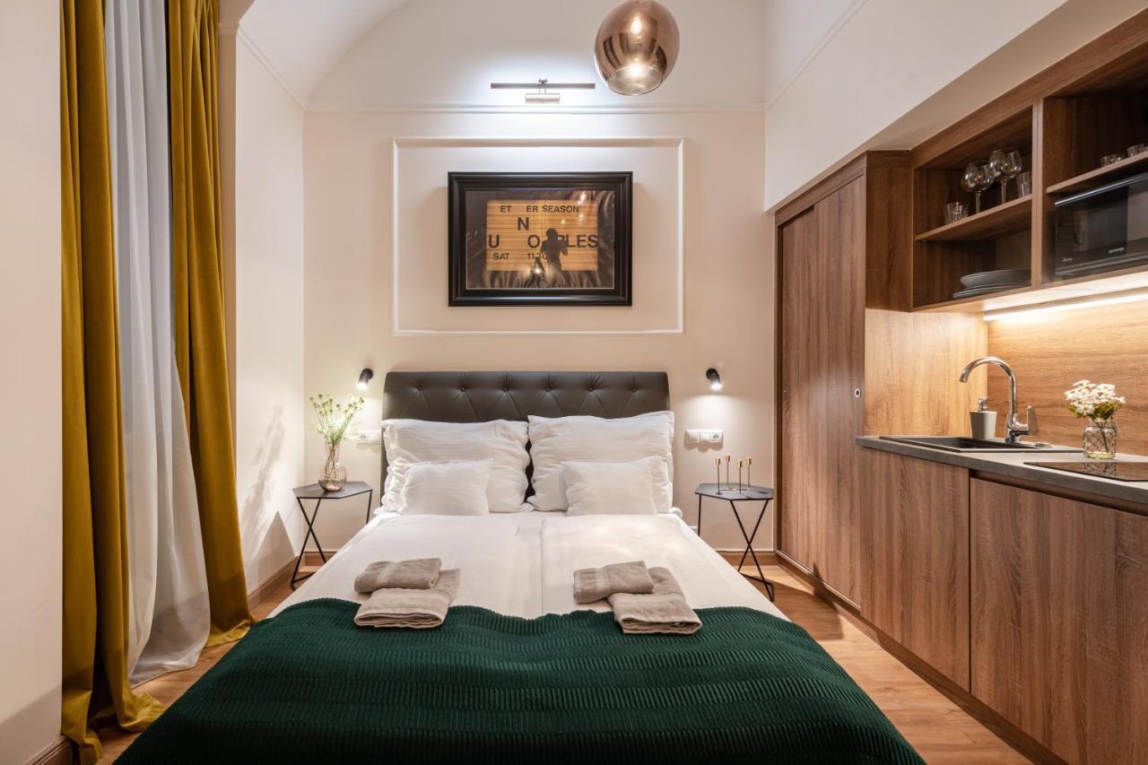 The Pearl Of The Heart Of Apartman Budapest