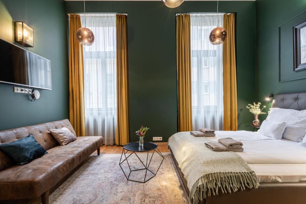 The Pearl Of The Heart Of Apartman