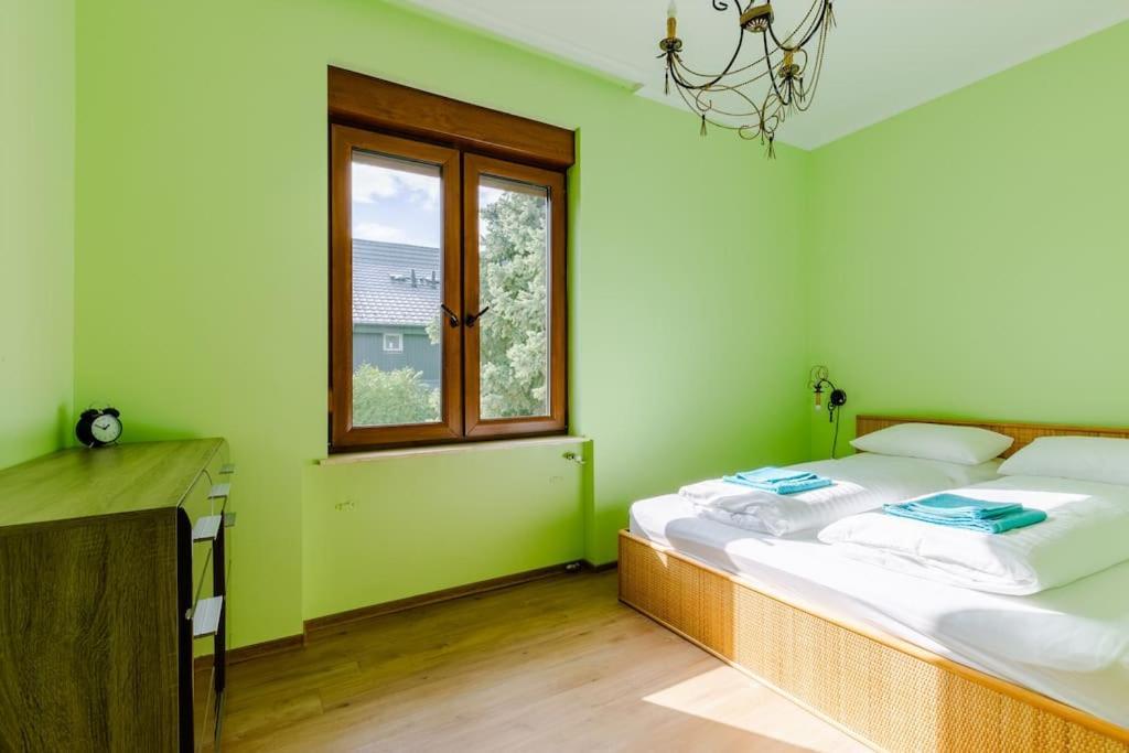 Apartman Deviza *