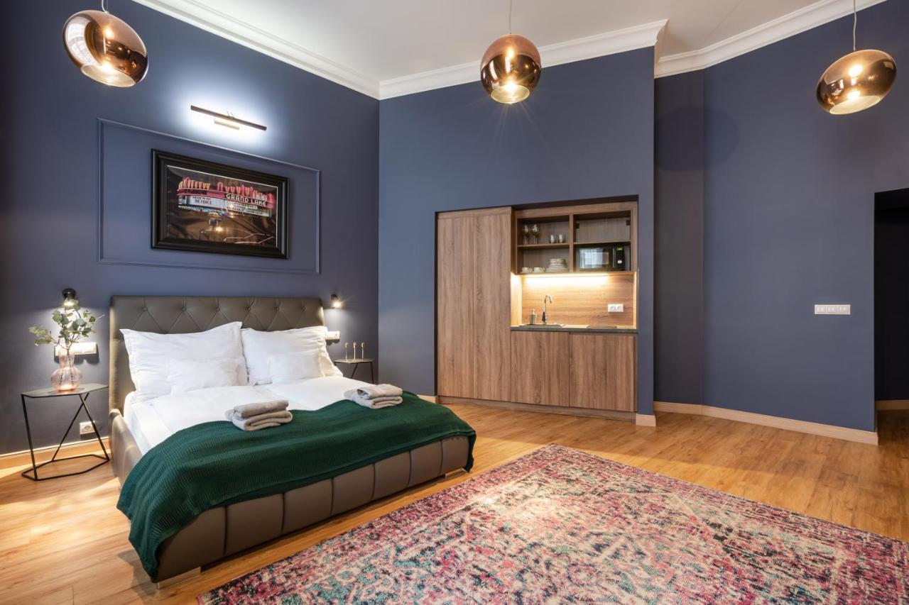 The Pearl Of The Heart Of Apartman Budapest