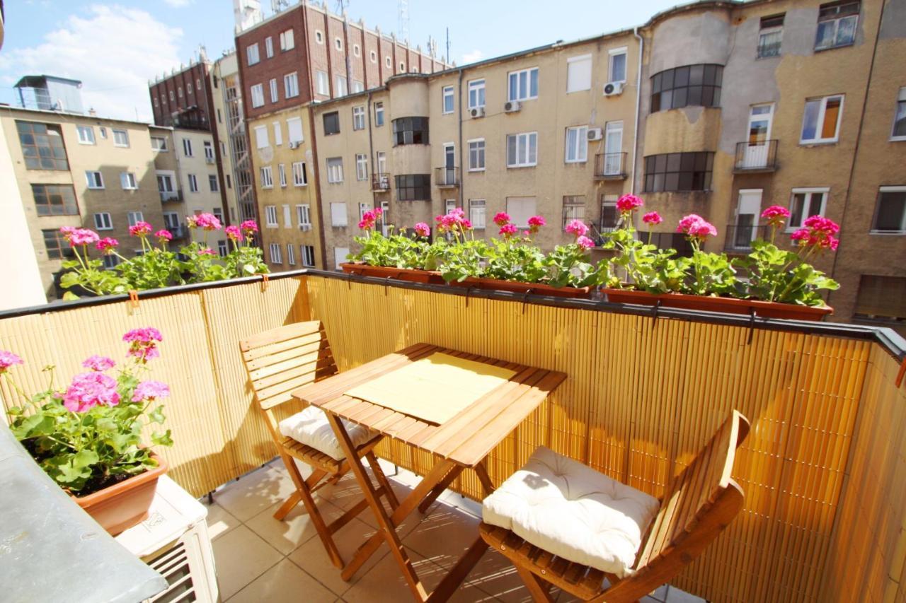 Sunny Studio In Party District- Balcony- Ac Budapest