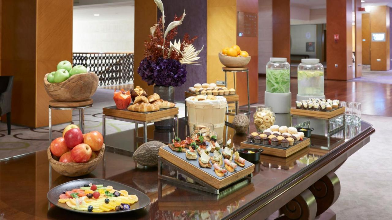 Hotel Intercontinental By Ihg Budapest