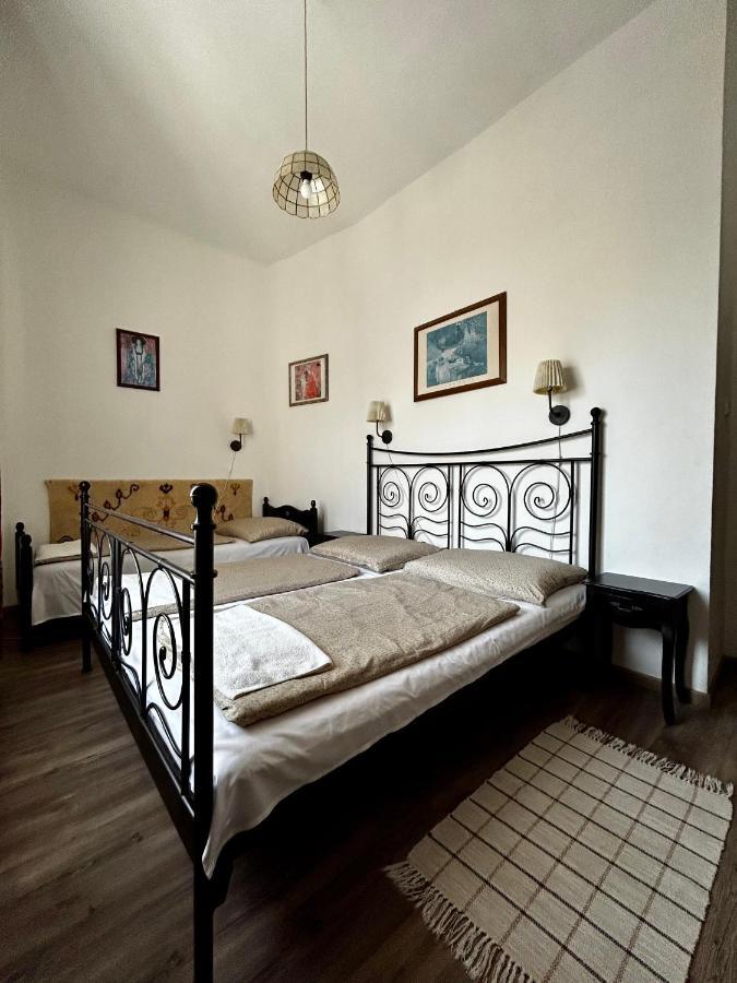Casa de hóspedes Kis Gellert