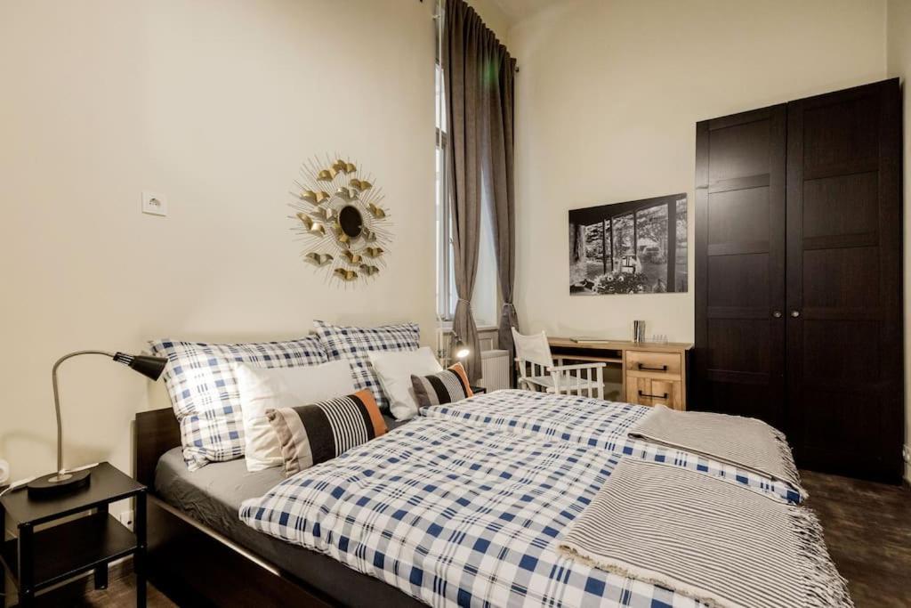 Klarahome 2 Bedroom Apartment