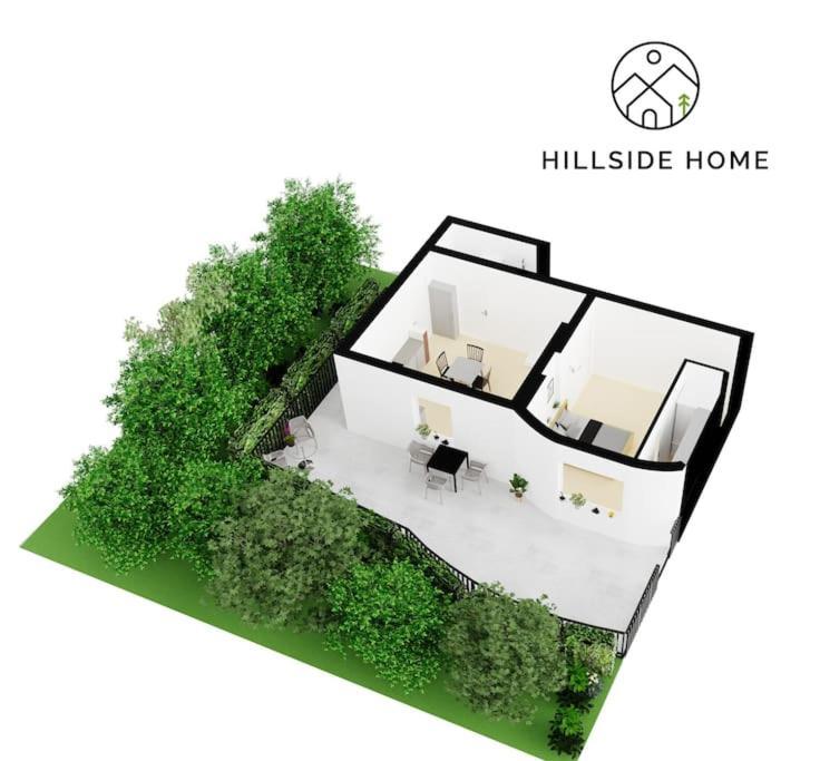 Apartment Cozy Hillside In With Patio