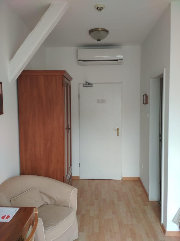 Kalvin House 3* Budapest