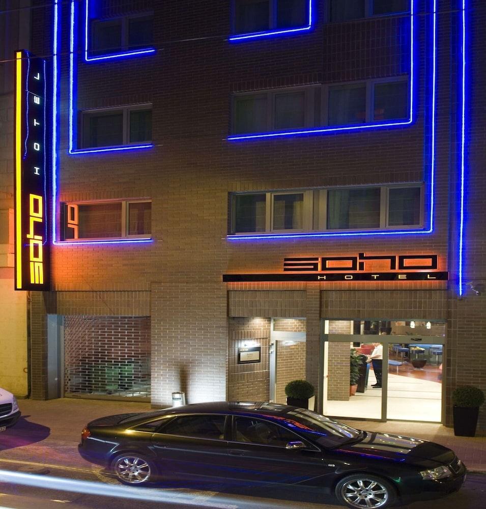 The Honest By Chic & Basic Hotel 4*