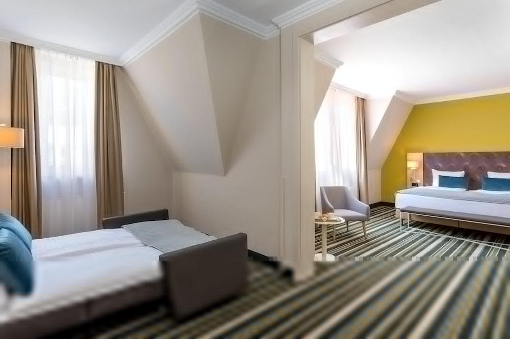 Leonardo Hotel 4*