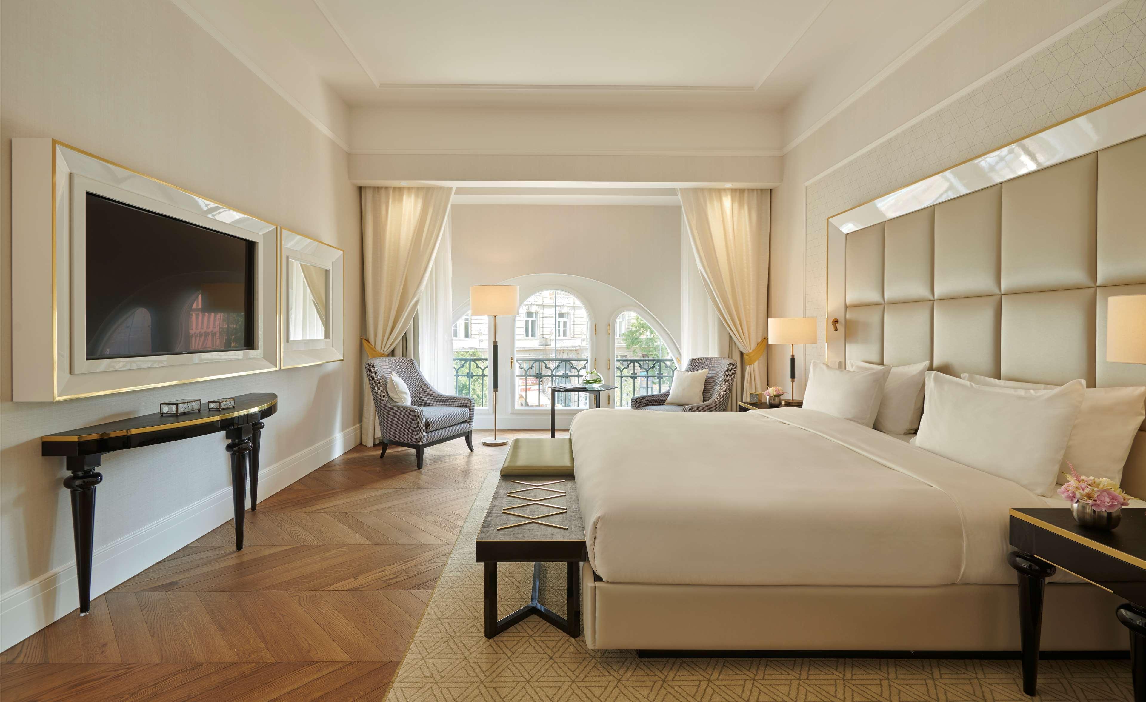 Parisi Udvar Budapest, Part Of Hyatt Hotel Budapest