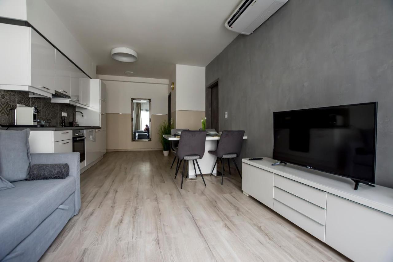 K40 Boutique In The Center Apartment
