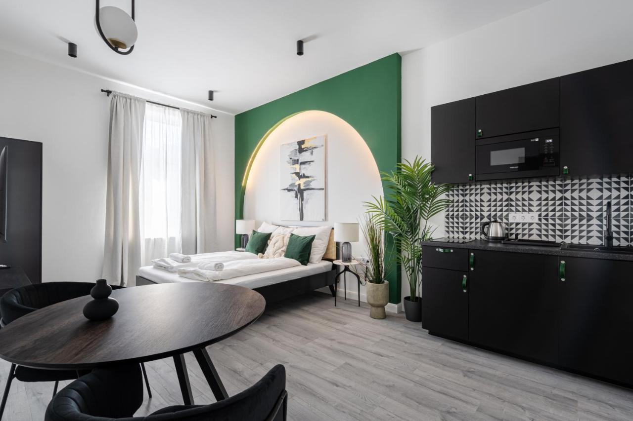 R6 - Boutique Apartments, Location By Bqa Apartman *