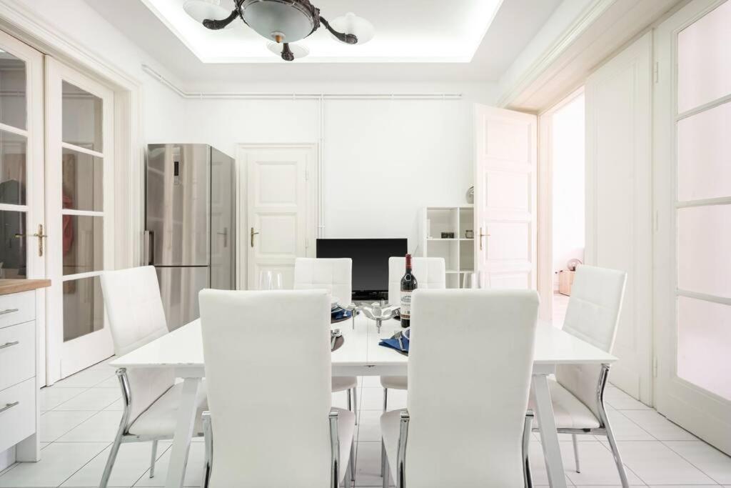 Szentkiralyi Apartman 1 Apartment Budapest