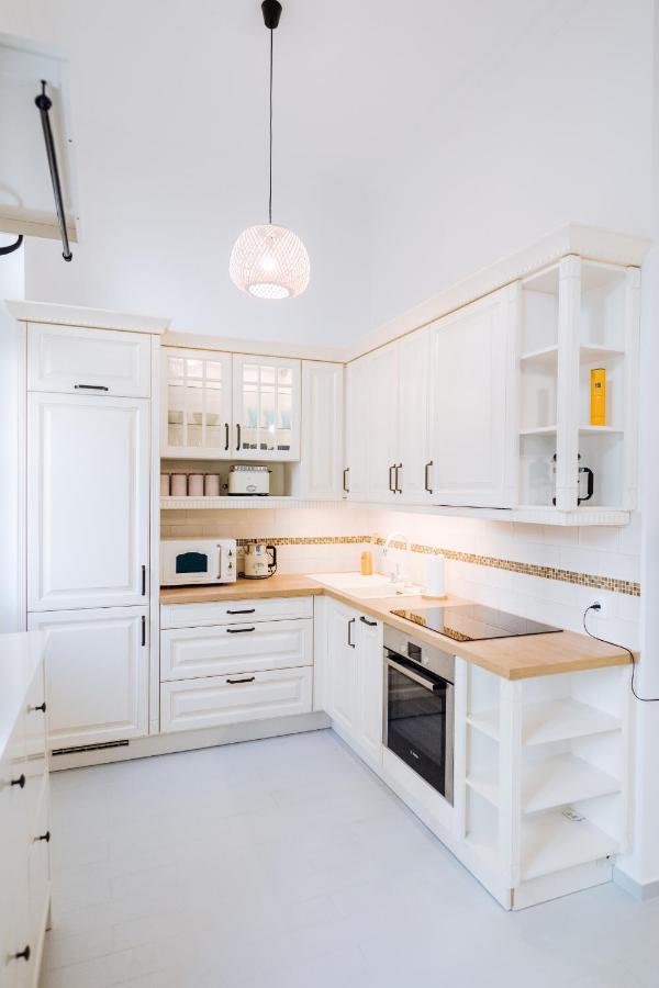 Ombre With Parking Option Apartamento Budapeste
