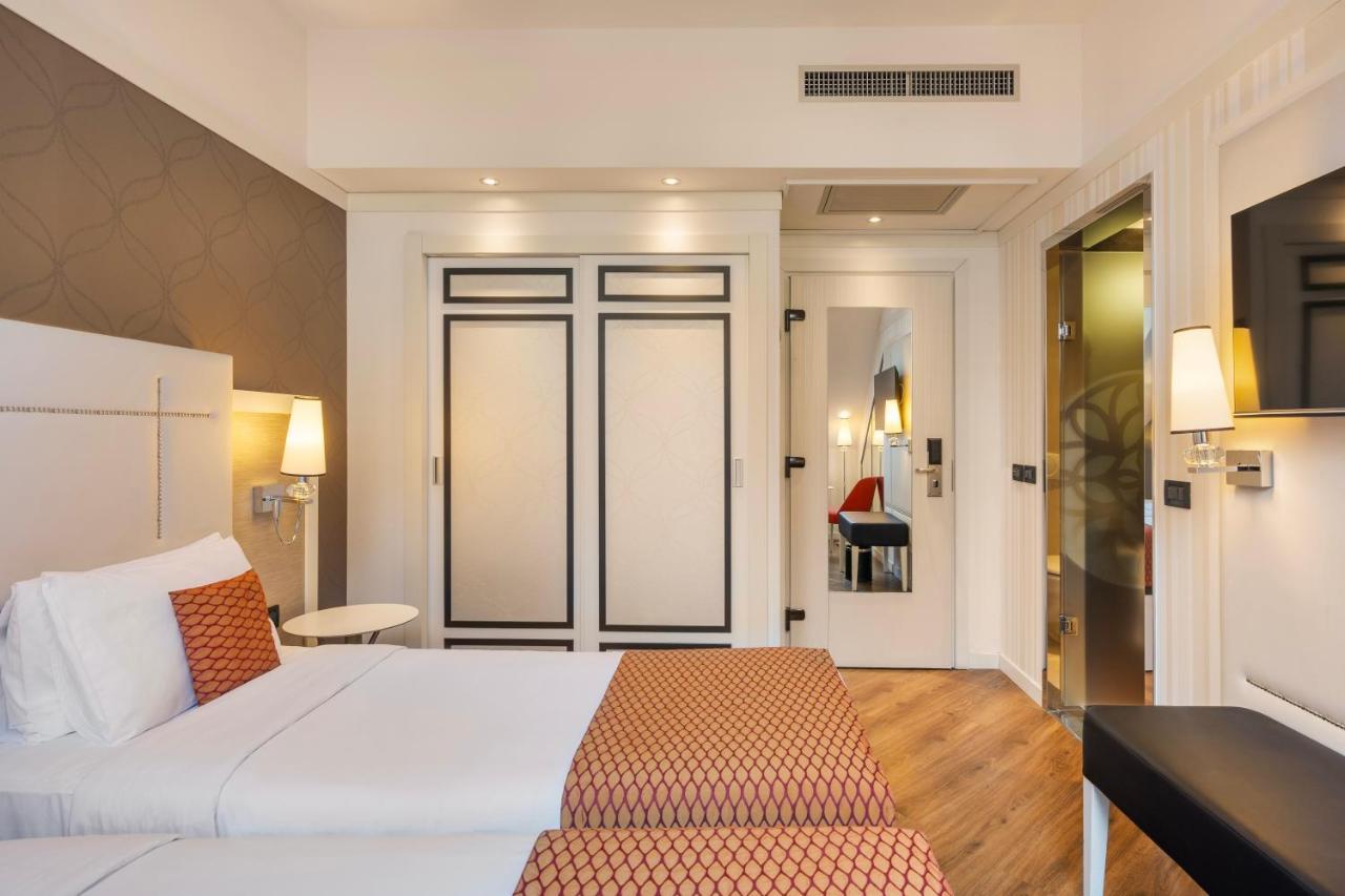 Ikonik Parlament Hotel Budapeste