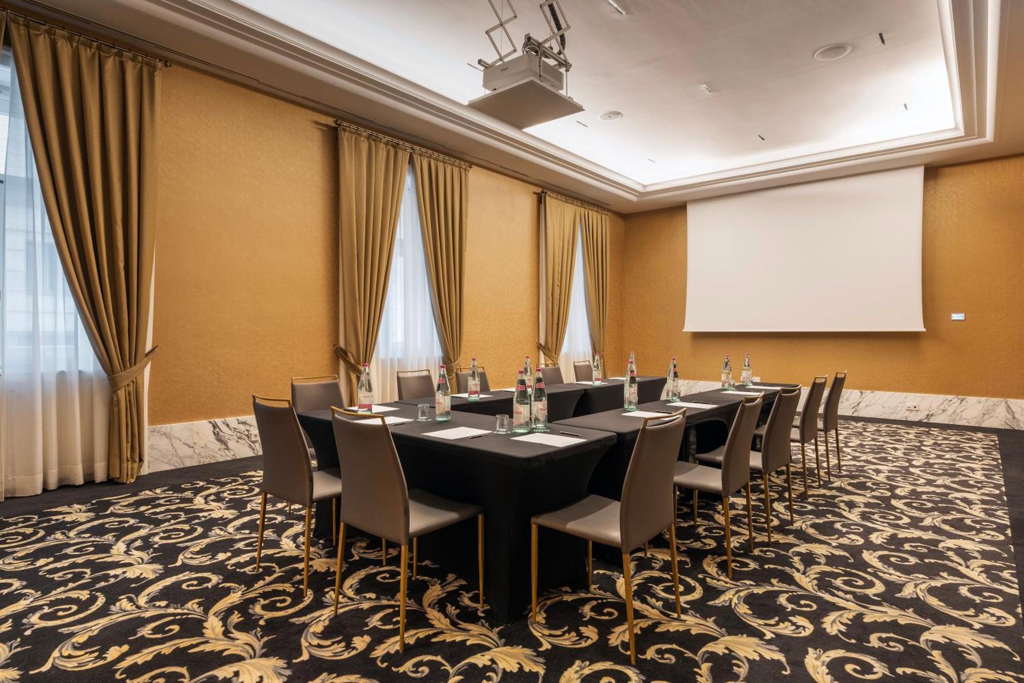 Aurea Ana Palace By Eurostars Company 5* Budapest