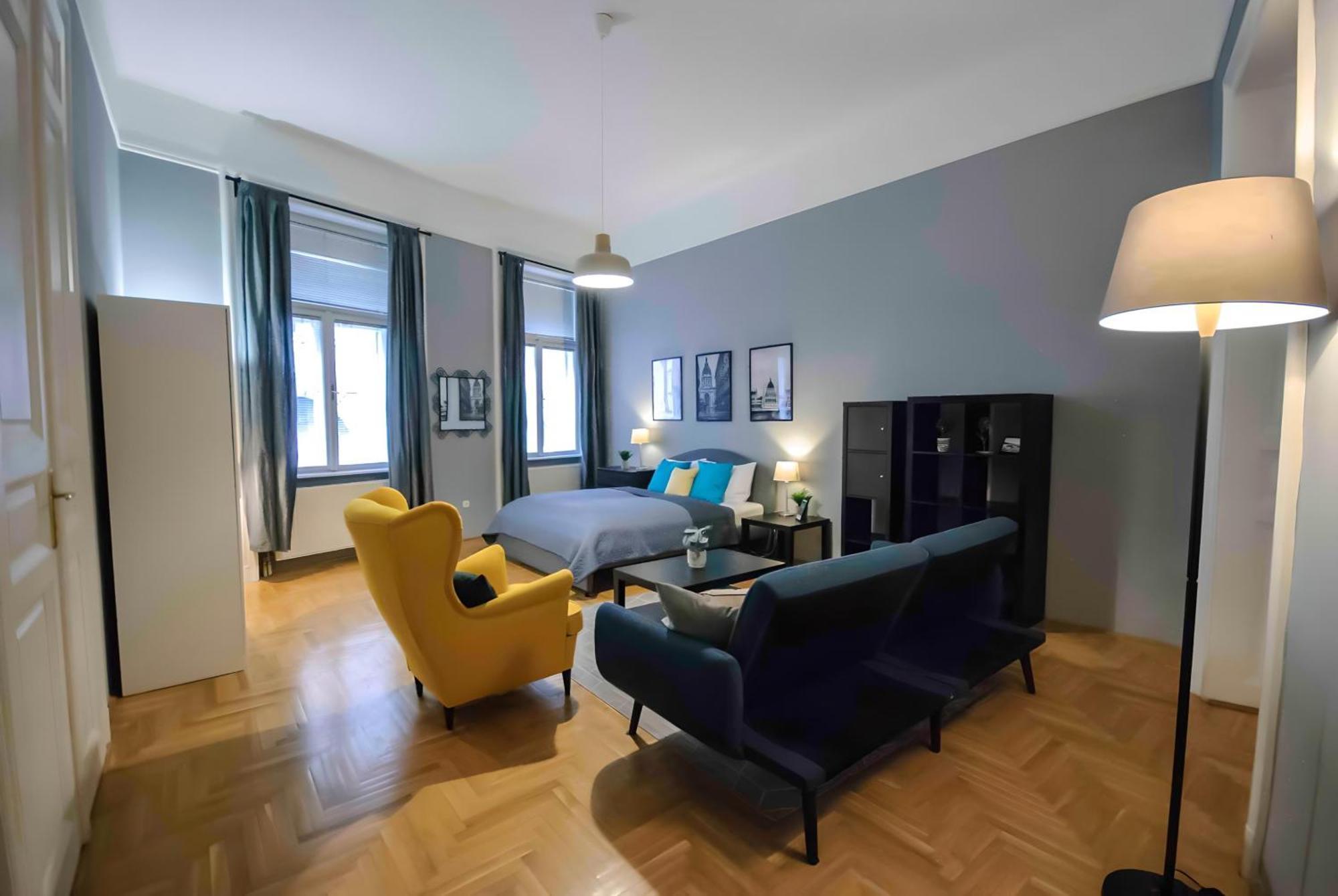 Apartment R171 Elitehost Raday