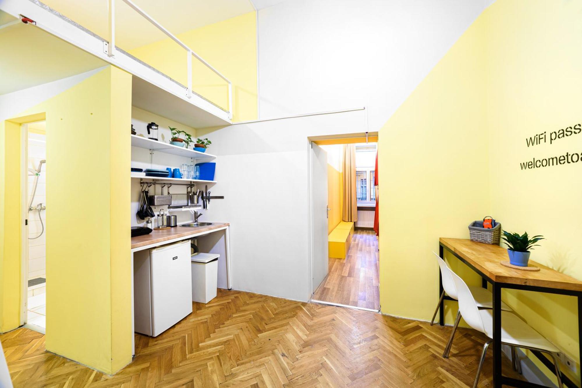 Hostel Avenue *