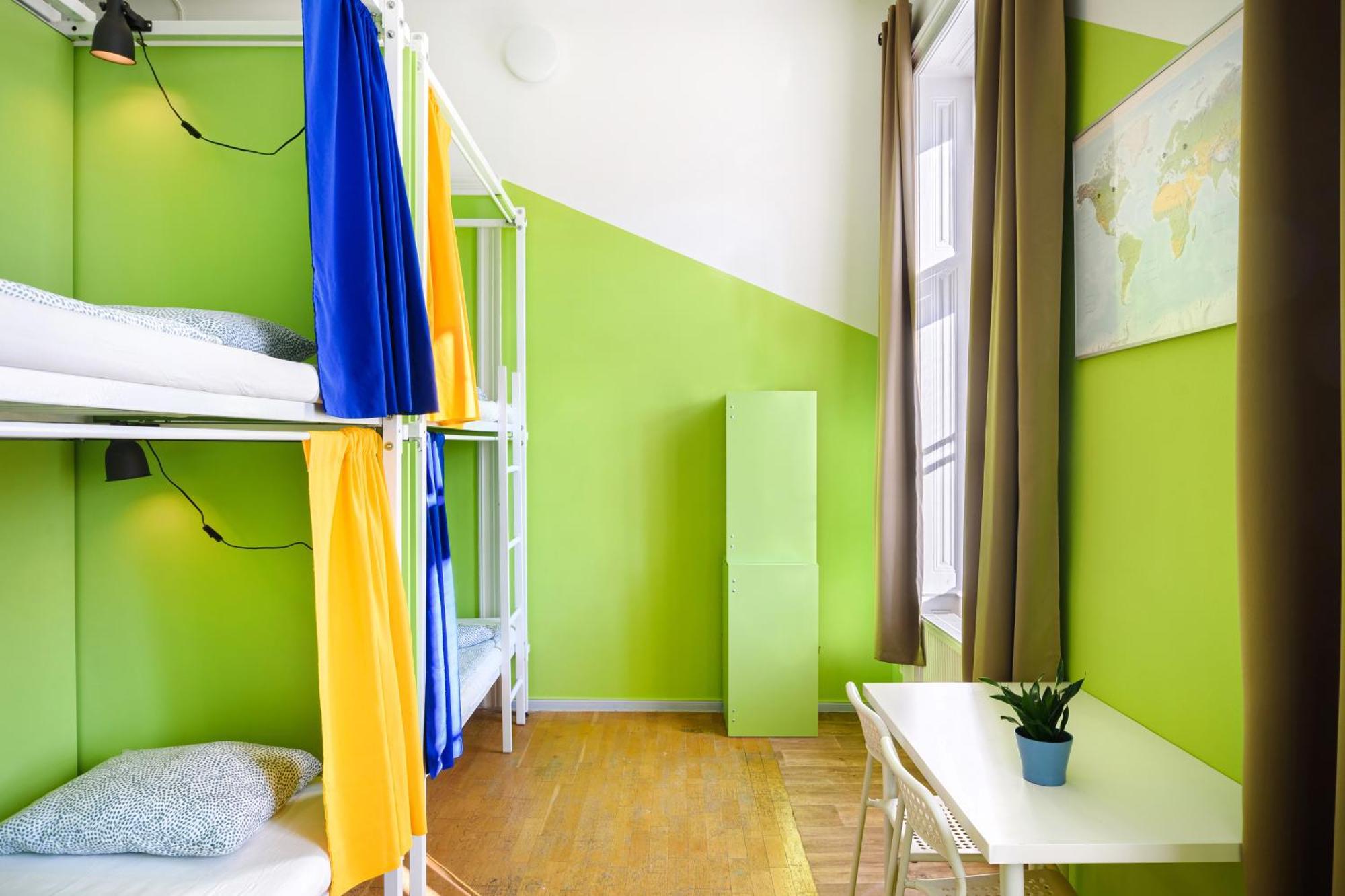 Hostel Avenue *
