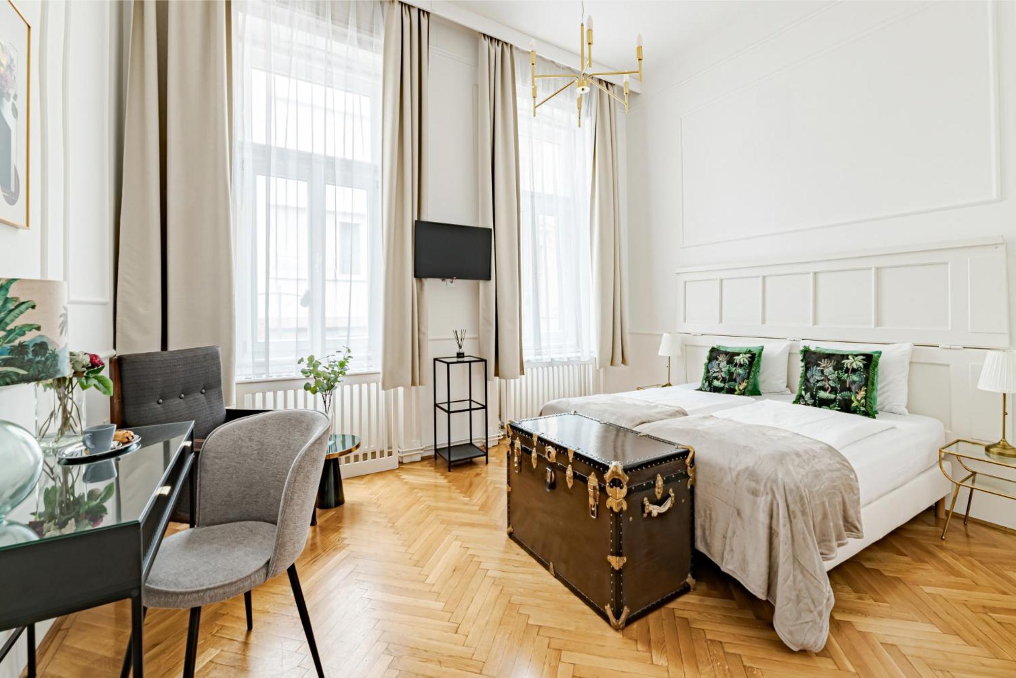 Beletage-boutique Hotel 3*