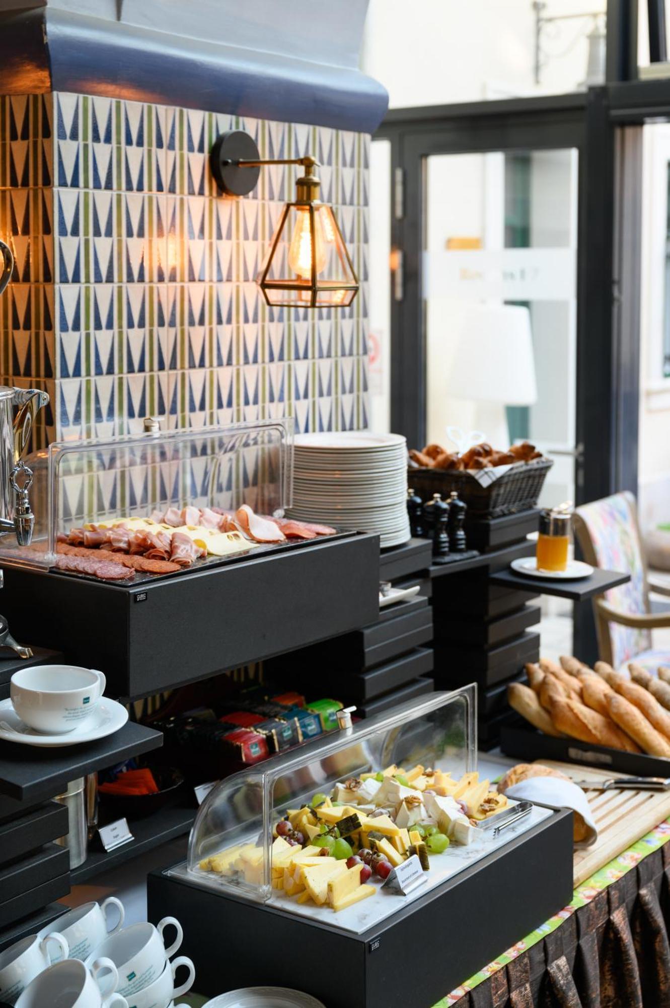 Maison Bistro &