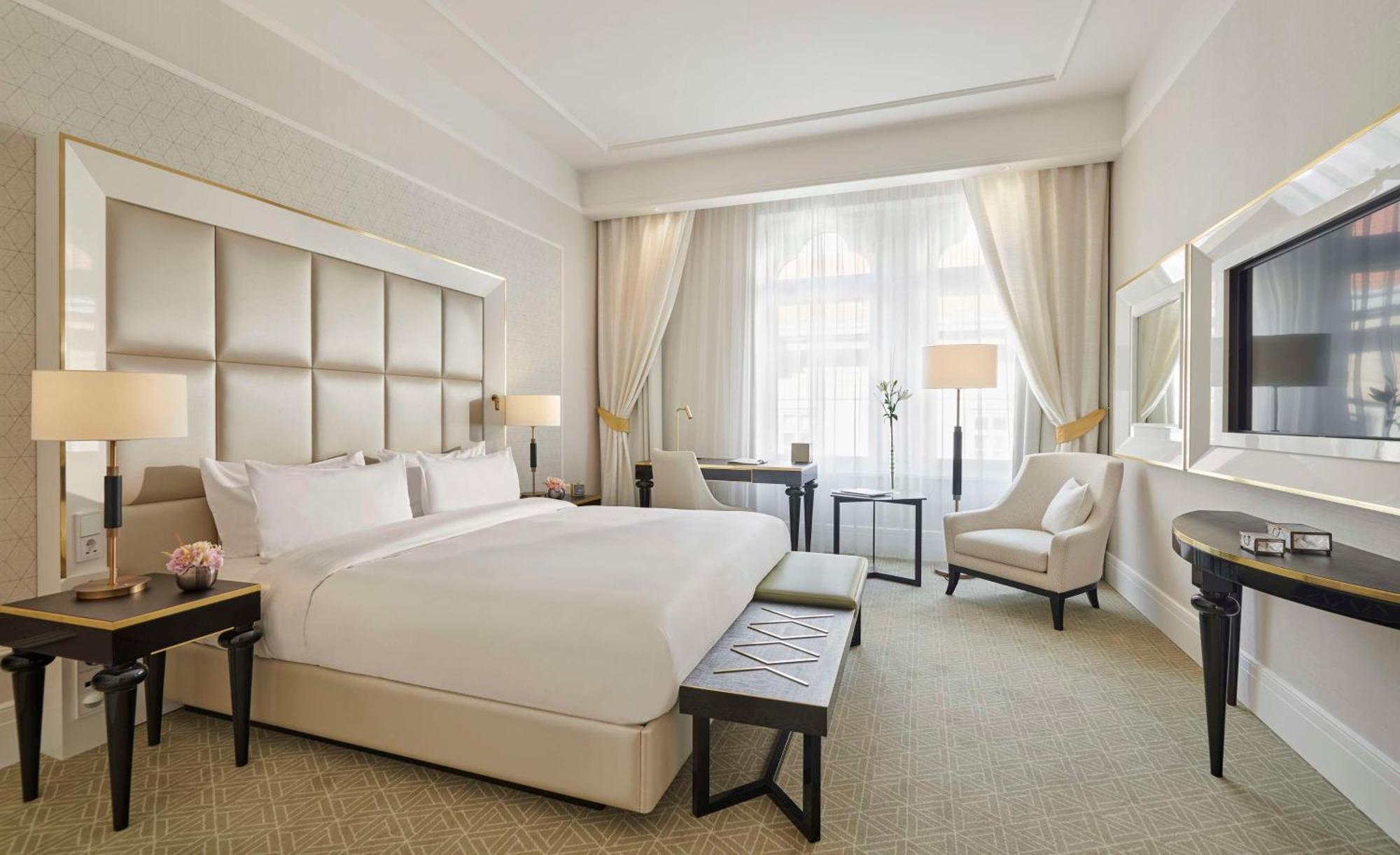 Parisi Udvar Budapest, Part Of Hyatt Hotel Budapest