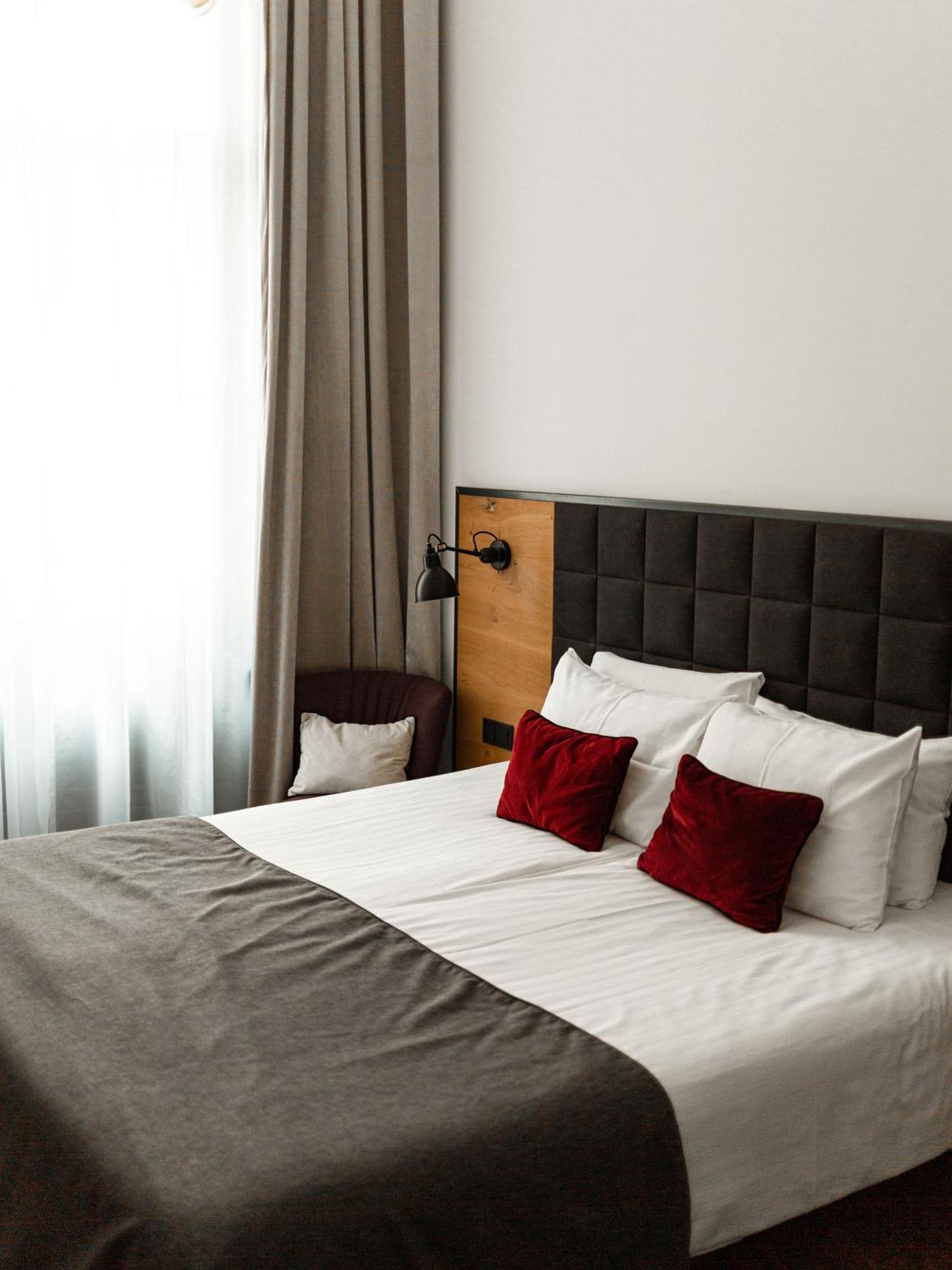 Hotel Rum