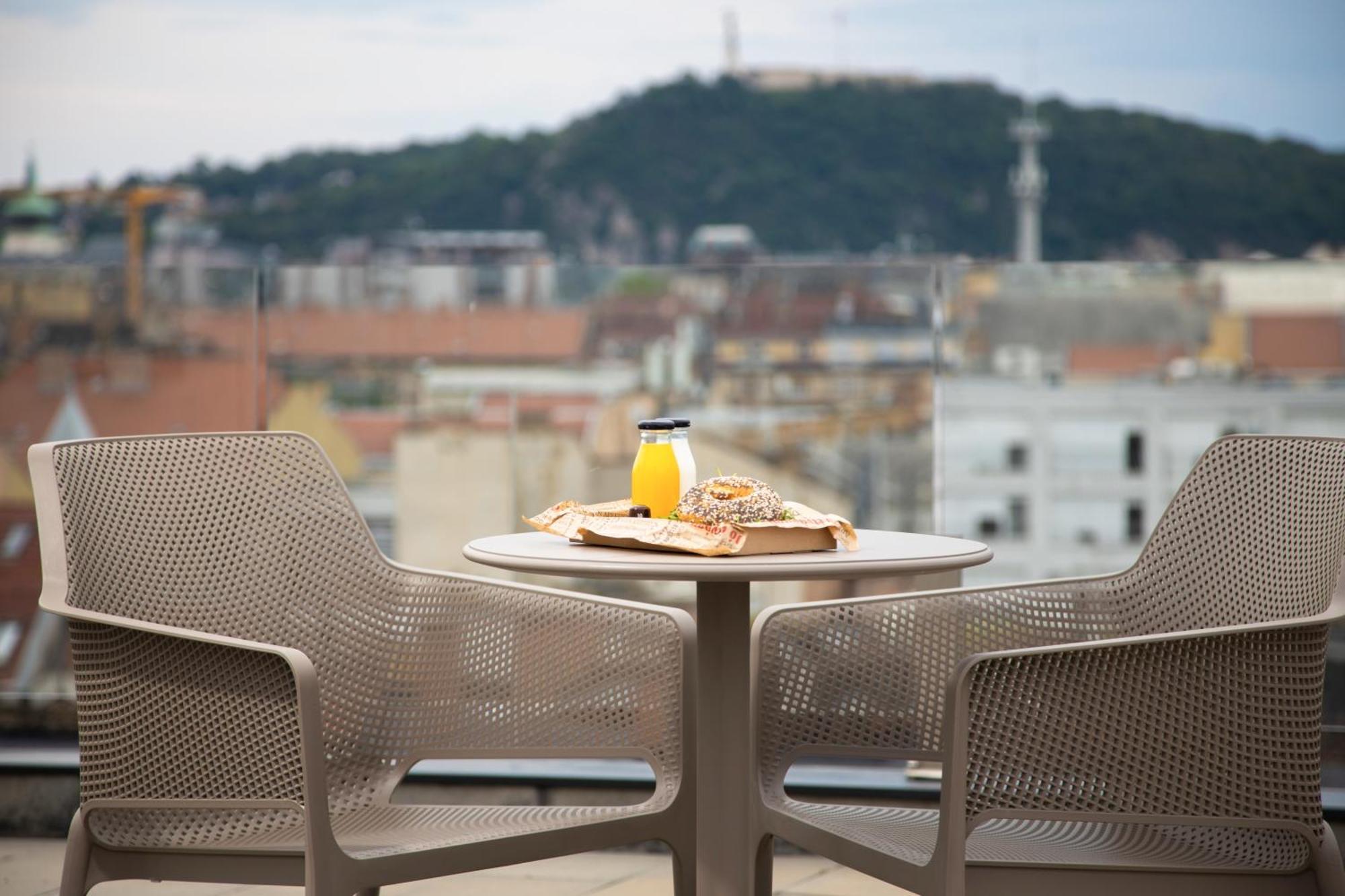 Hotel The Amberlyn 4*