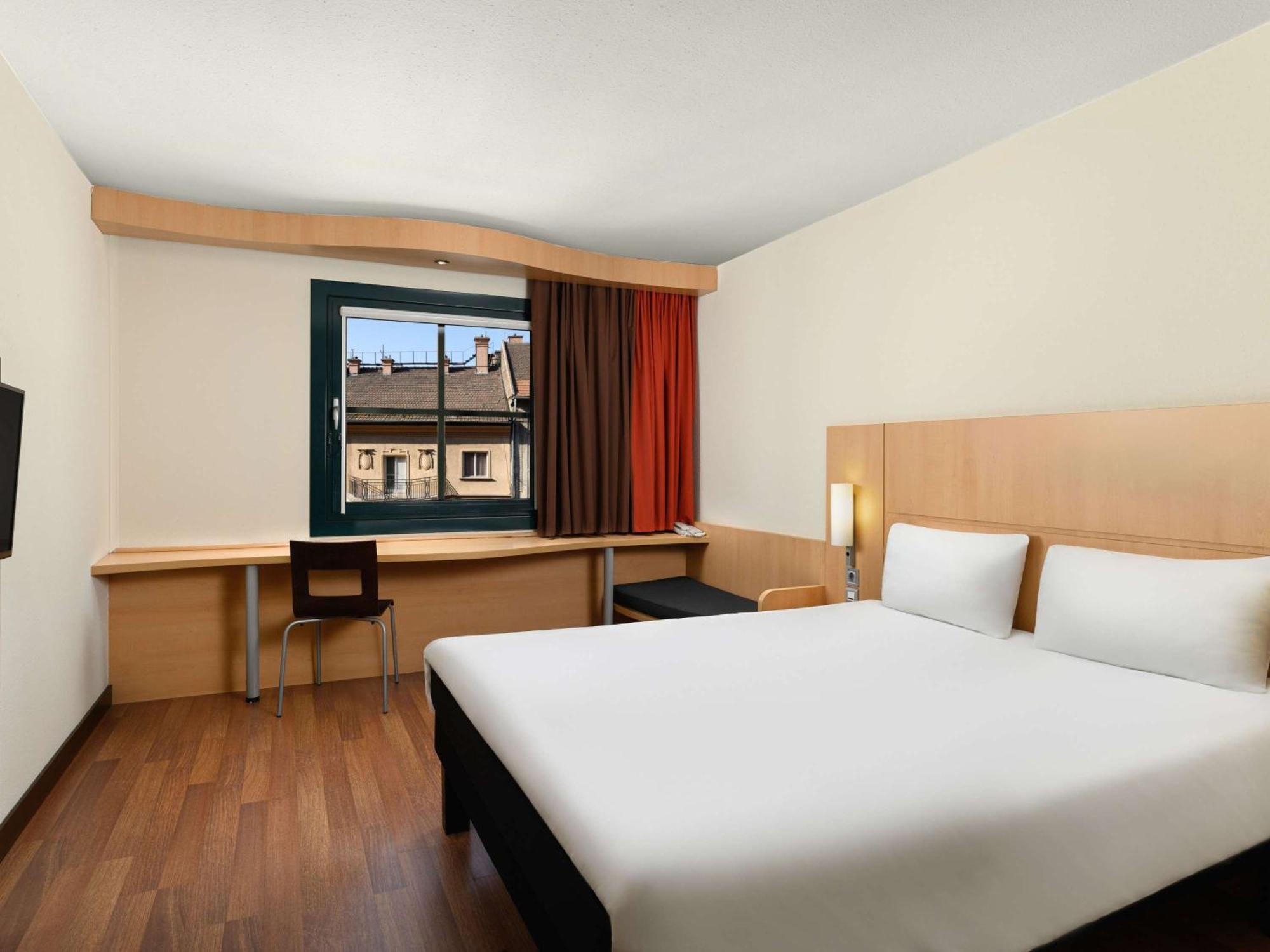 Hotel Ibis Heroes Square Budapest