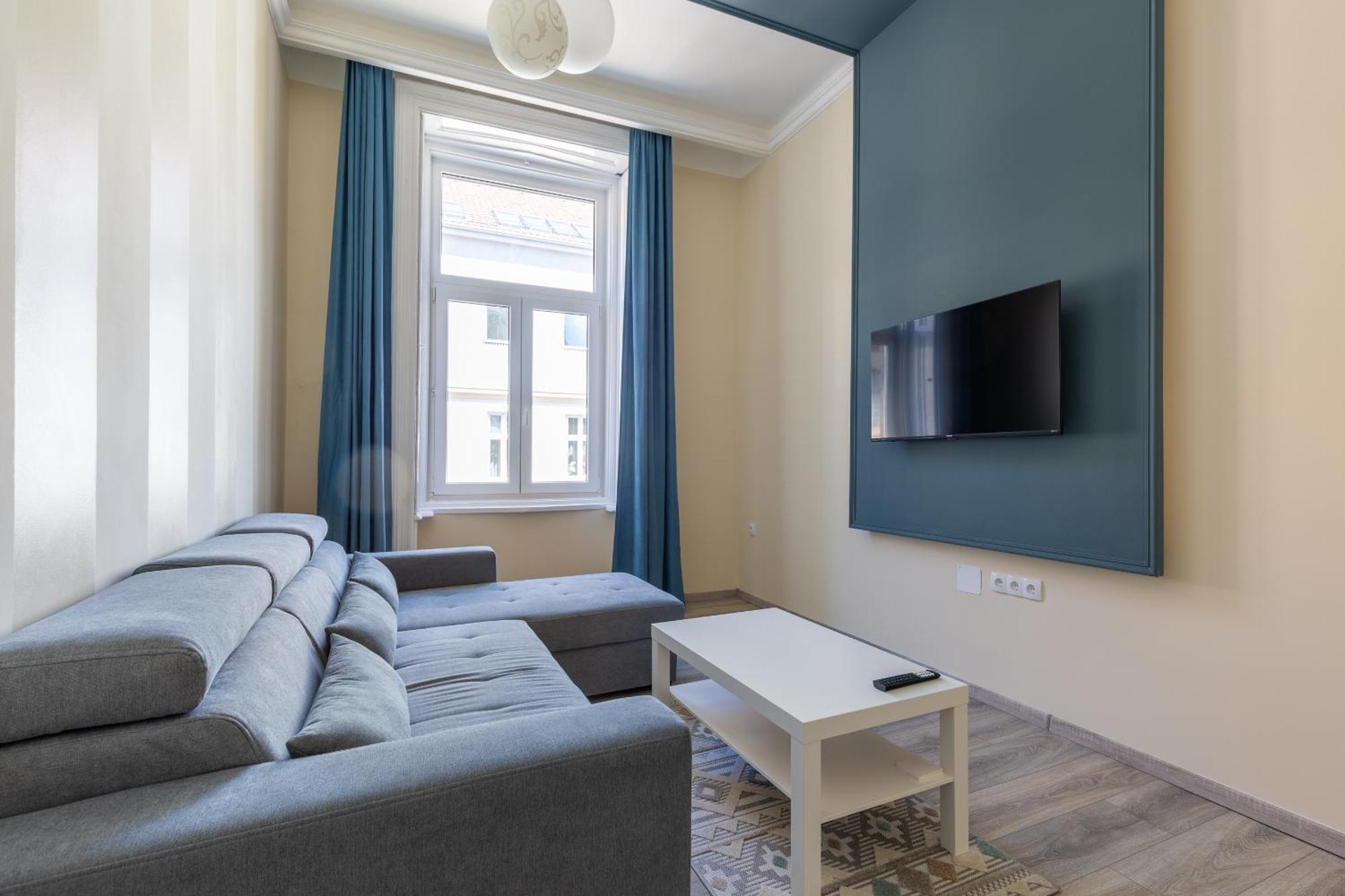 R62a Rottenbiller Apartment Budapest