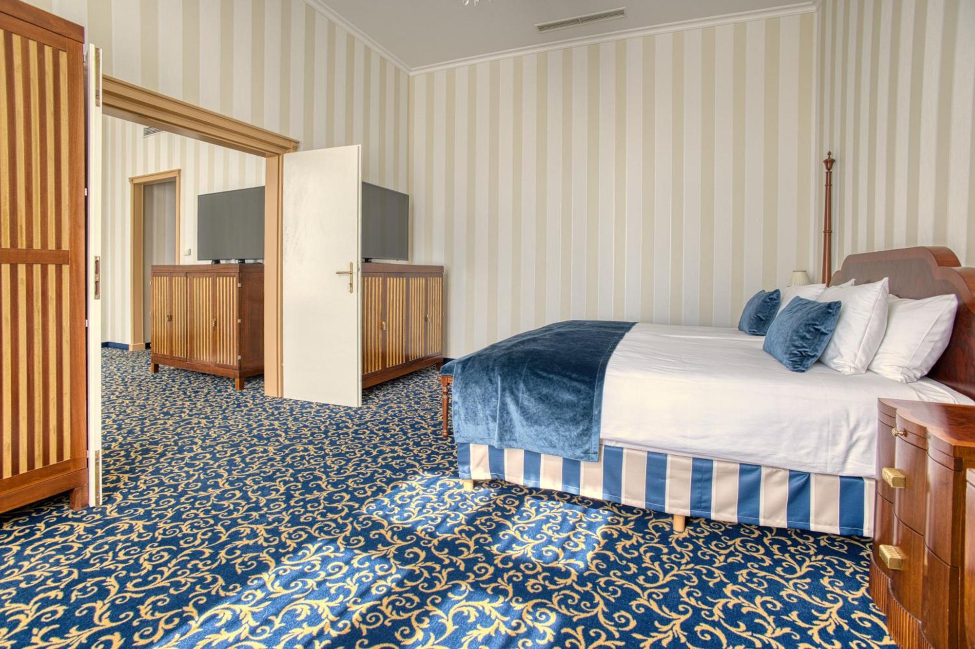 Hotel Ensana Grand Margaret Island 4*