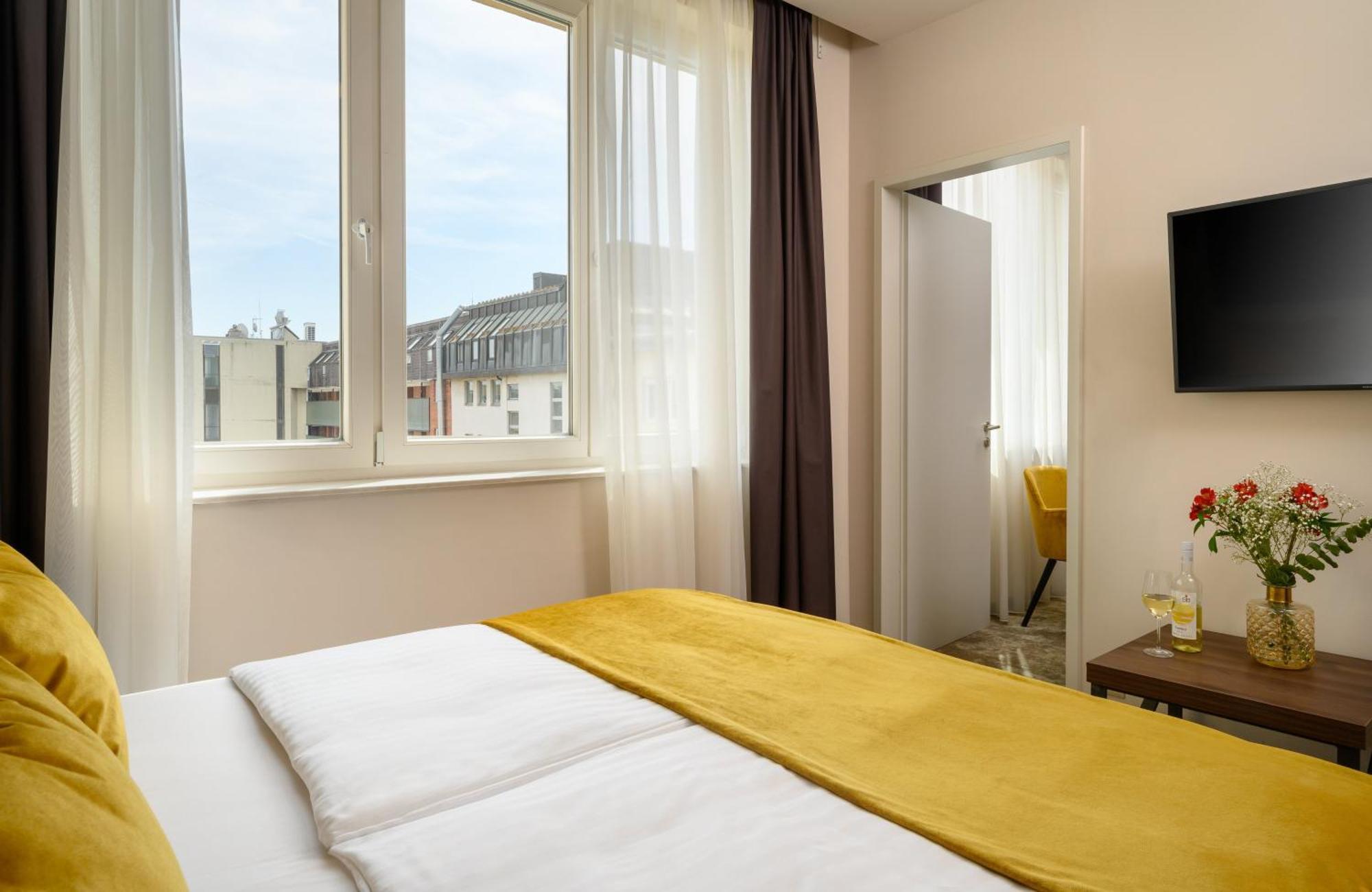 Leonardo Boutique M-square Hotel