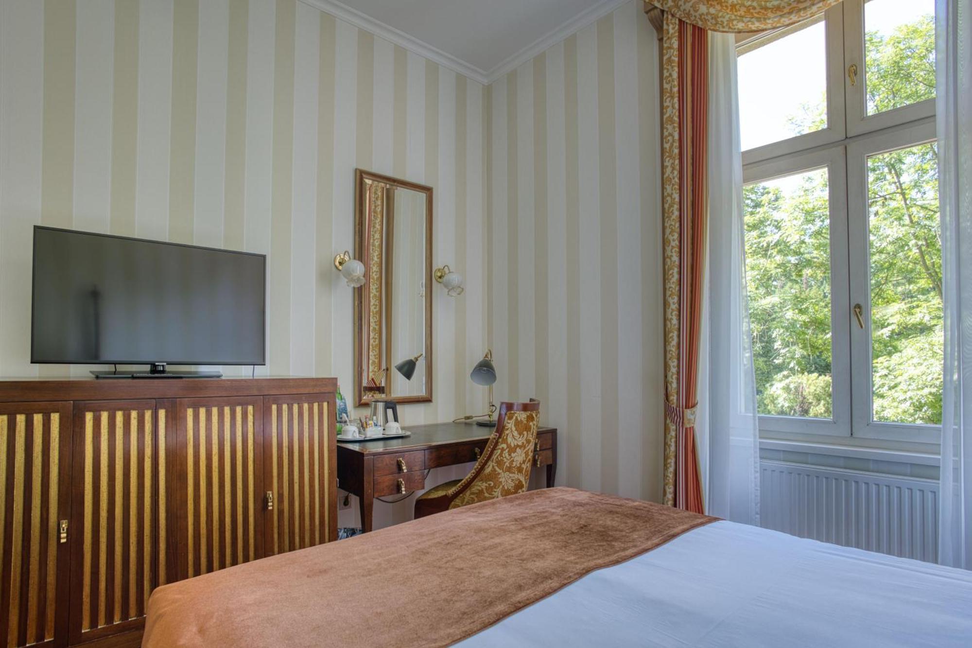 Hotel Ensana Grand Margaret Island 4*