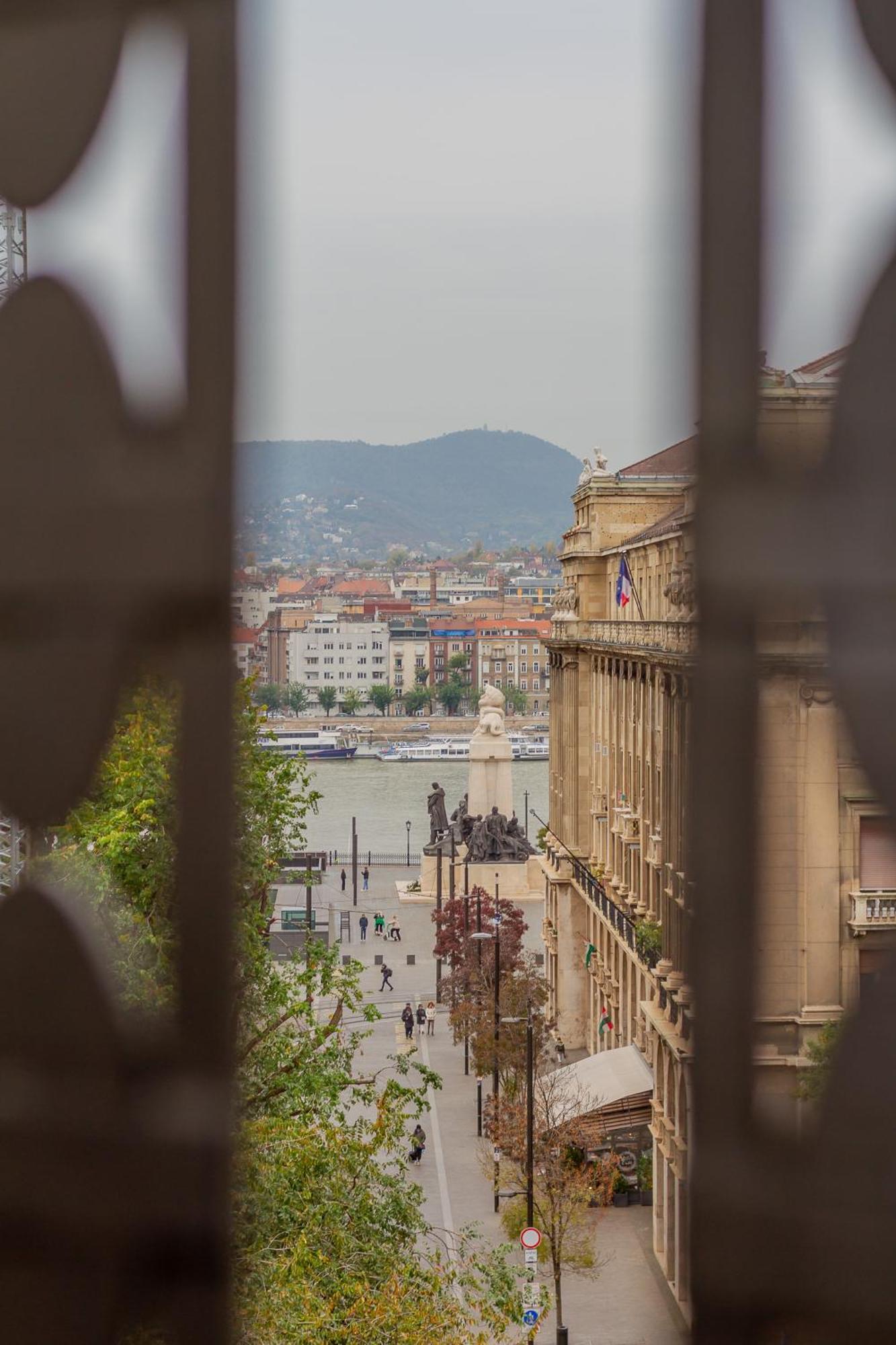 Luxury With Balcony And Sauna Apartment Budapest