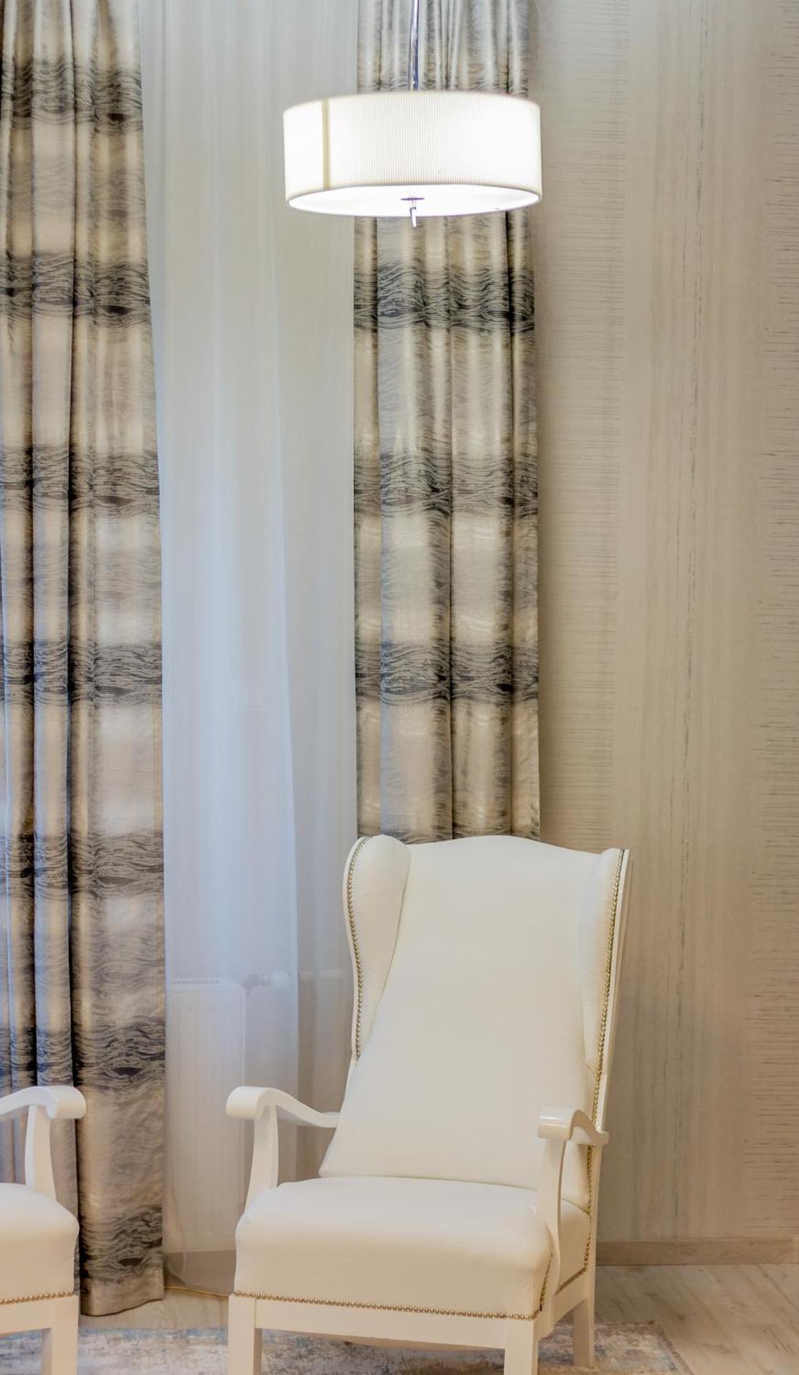 Luxury With Balcony And Sauna Apartment *