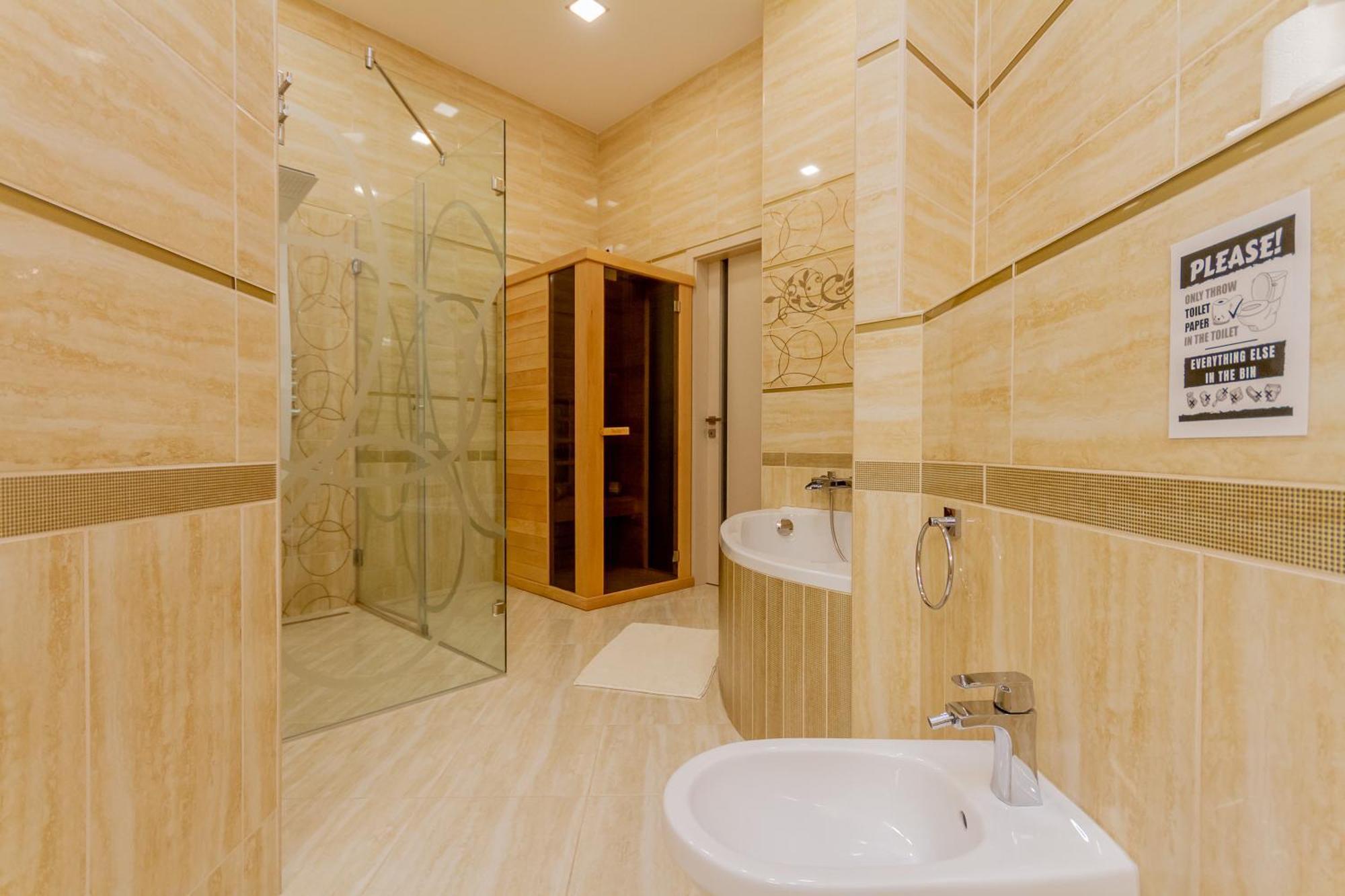 Apartment Luxury With Balcony And Sauna *