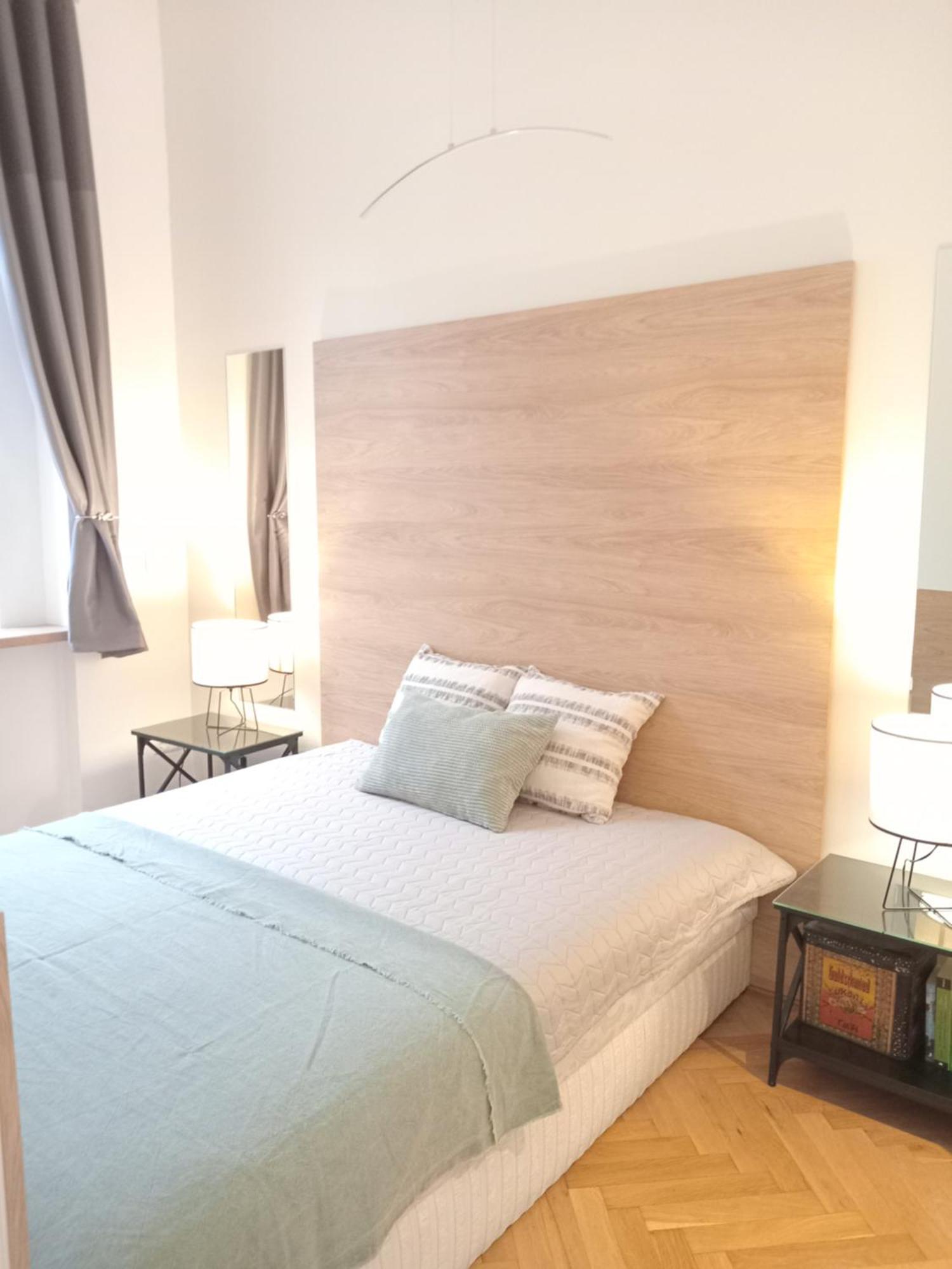 Castlehill1011- Free Parking And Ac In The Inner City Apartment
