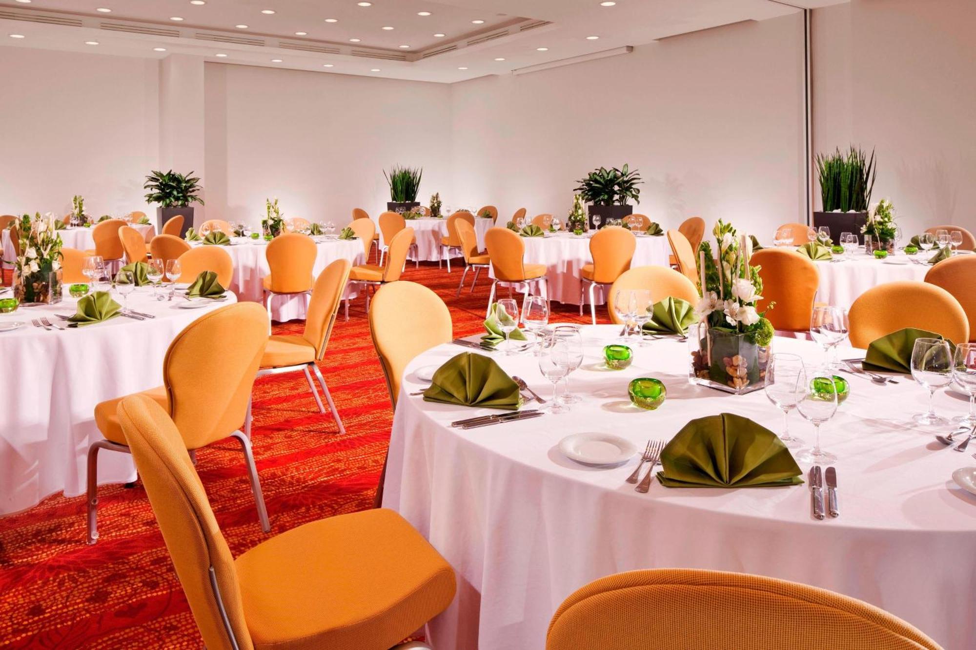 Hotel Courtyard By Marriott Center 4*