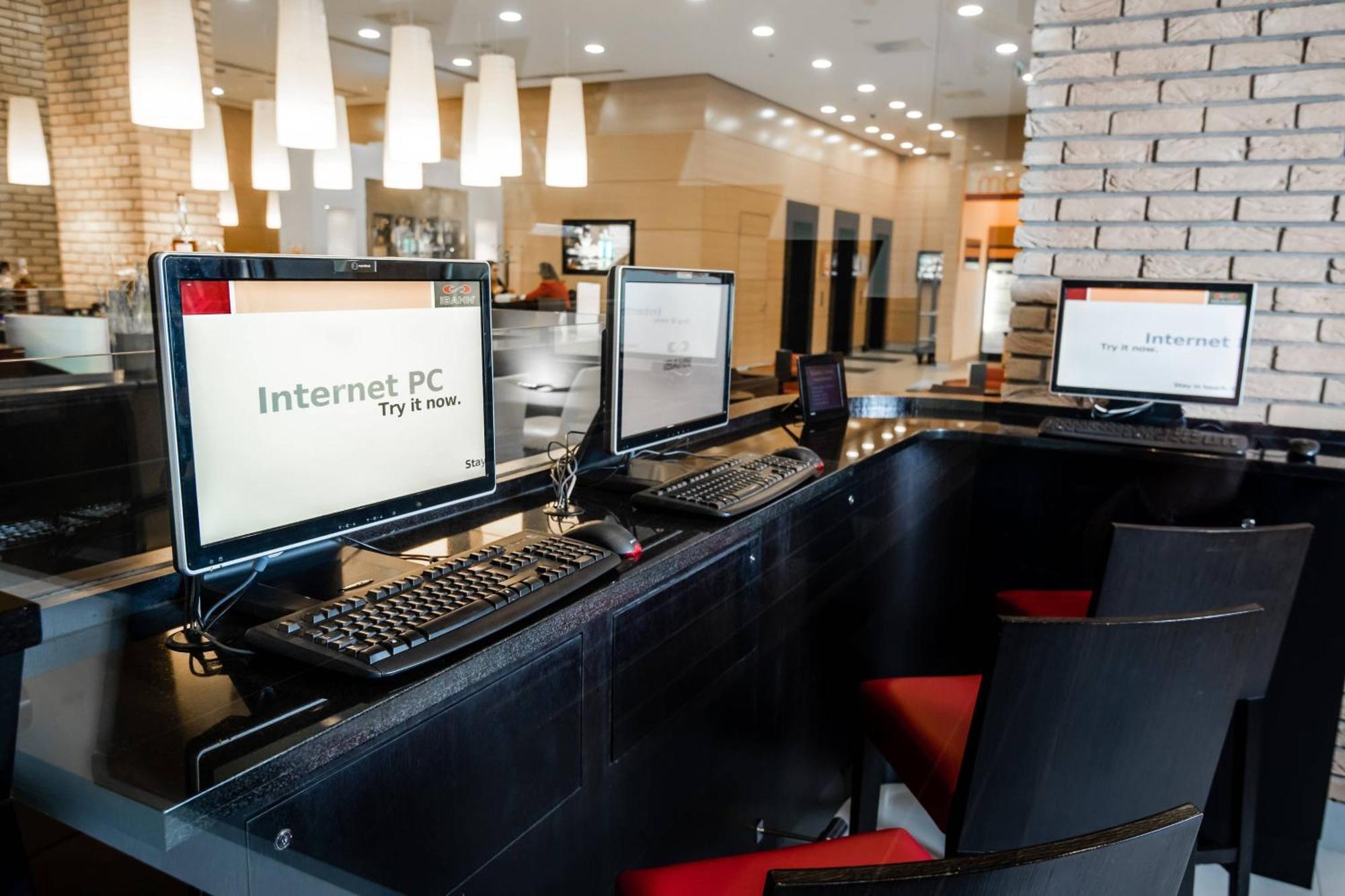 Hotel Courtyard By Marriott Center Budapest
