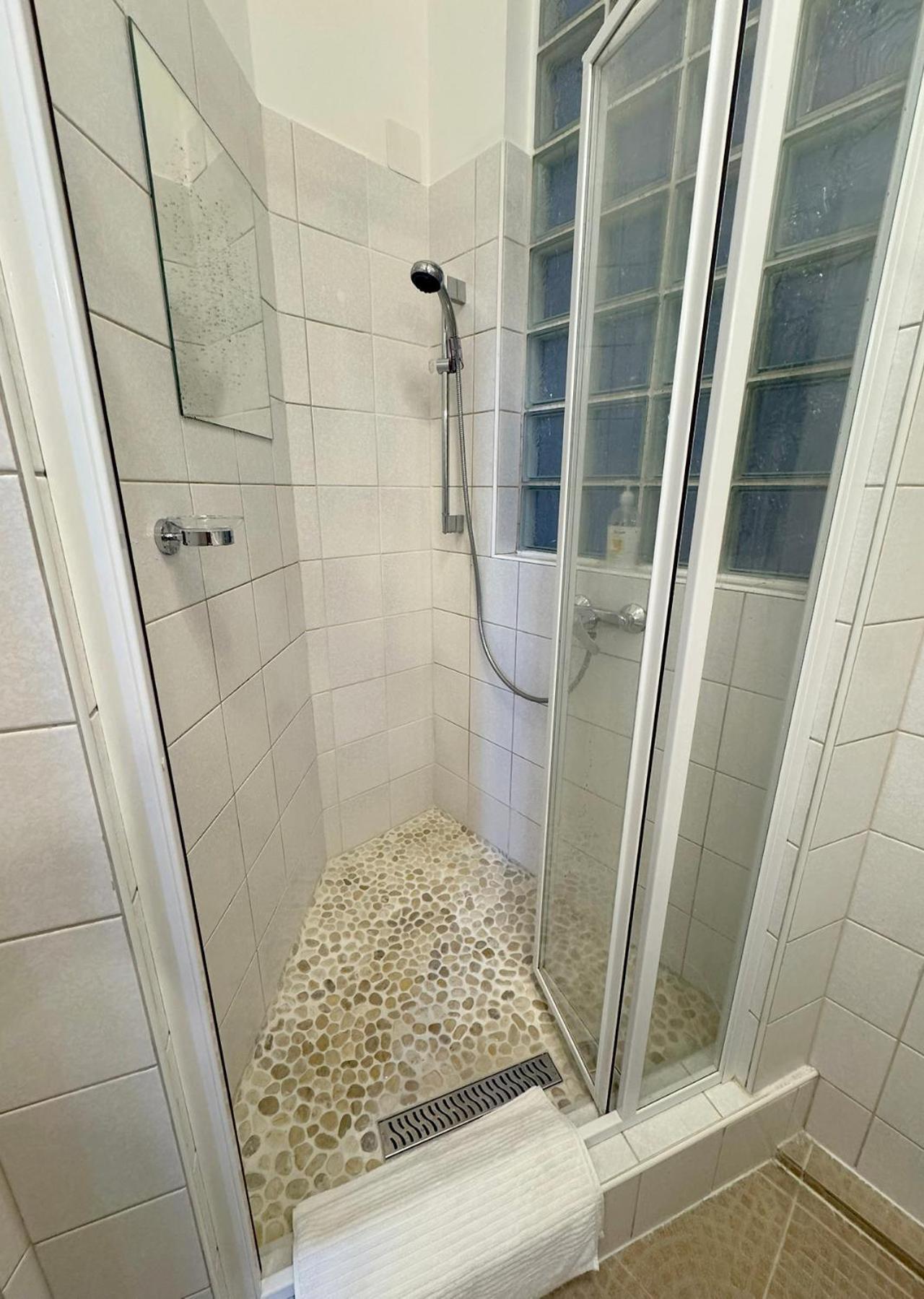 Elegant 125m2 In Center Of Apartman