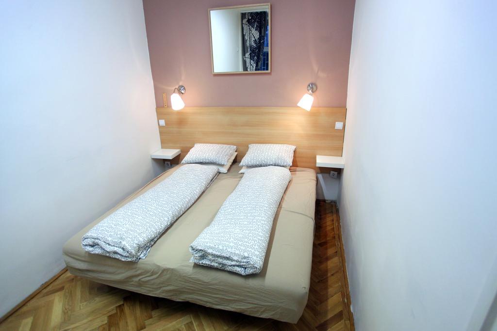 City Rooms Albergue *