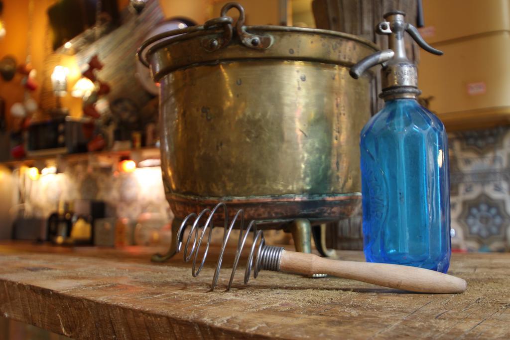 Hostel Lavender Circus Hostel, Doubles & Ensuites