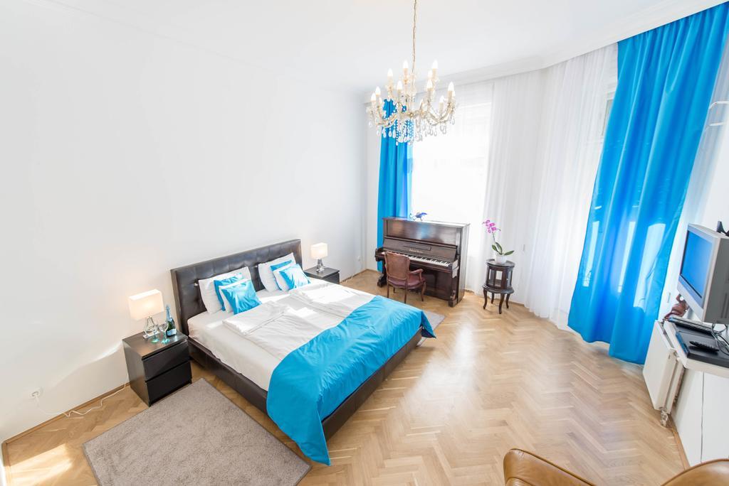 Spirit Nador Ter Budapeste
