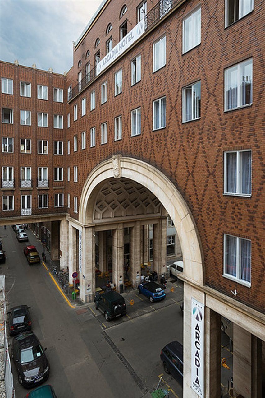 Arcadia Hotel