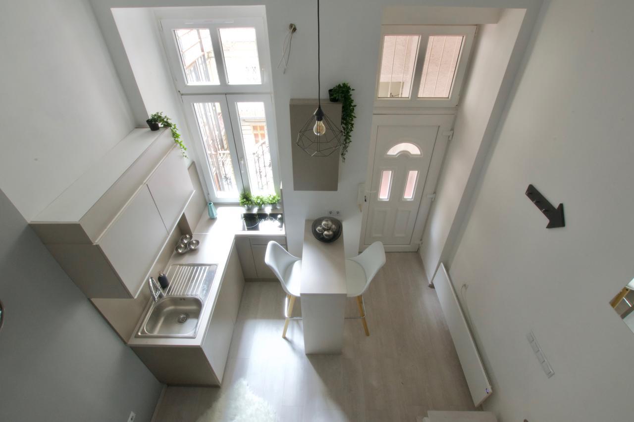 Apartment Standard By Hi5 - Terez 6 *