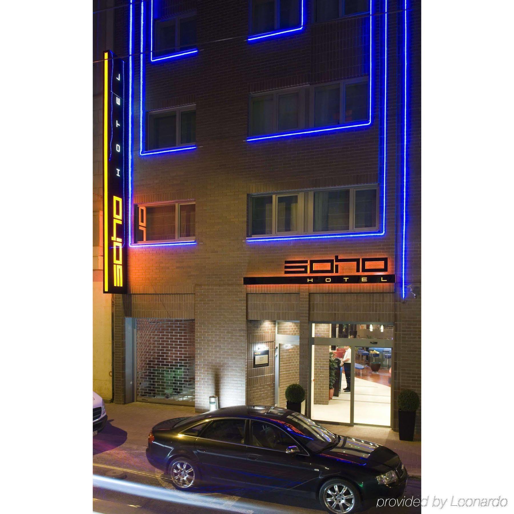 Hotel The Honest By Chic & Basic 4*