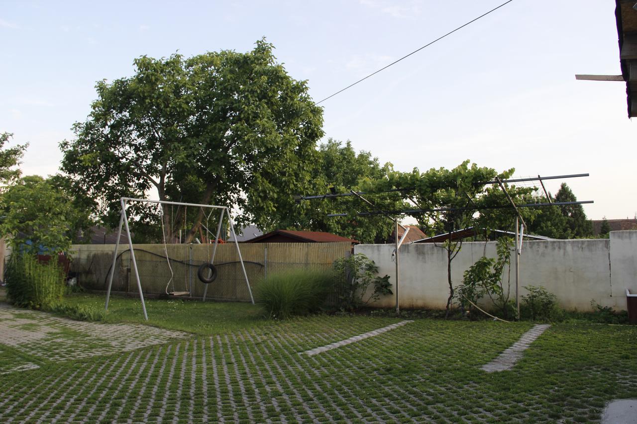 Casa de hóspedes Kisherceg Szallashely 2*