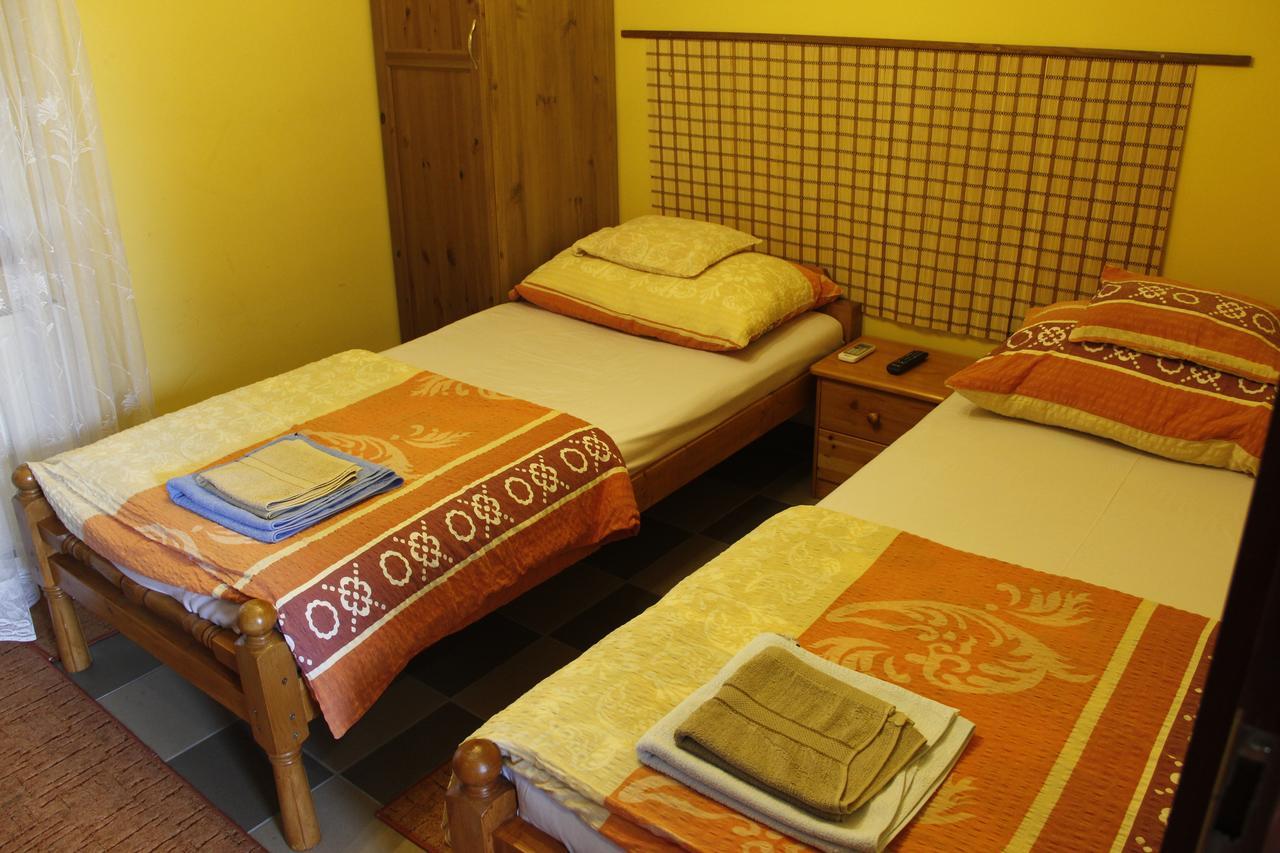 Kisherceg Szallashely Casa de hóspedes 2*