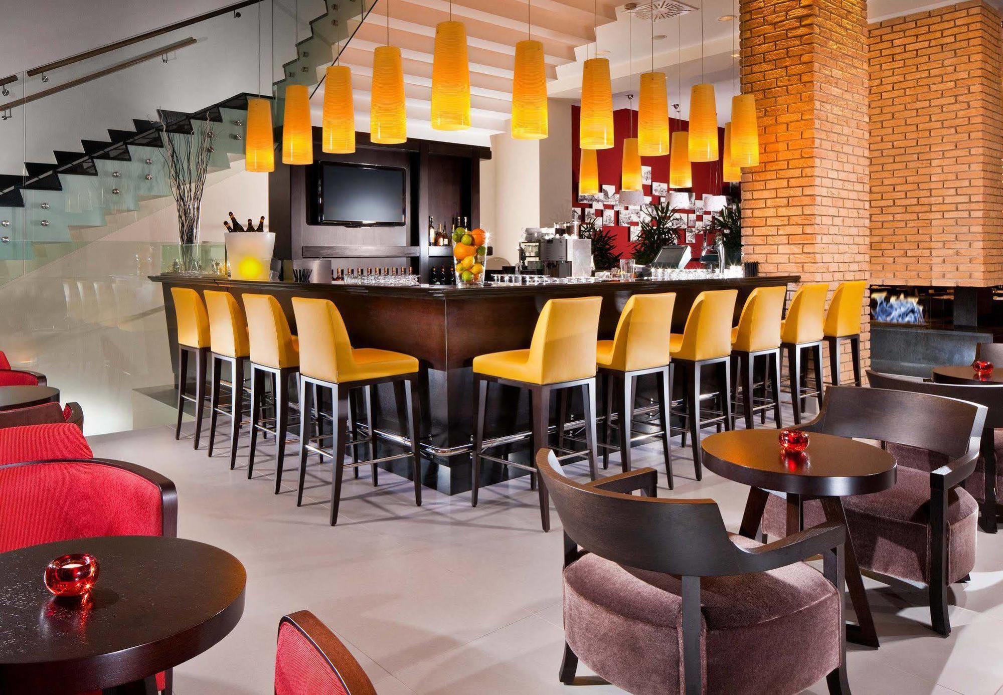 Hotel Courtyard By Marriott Center 4*
