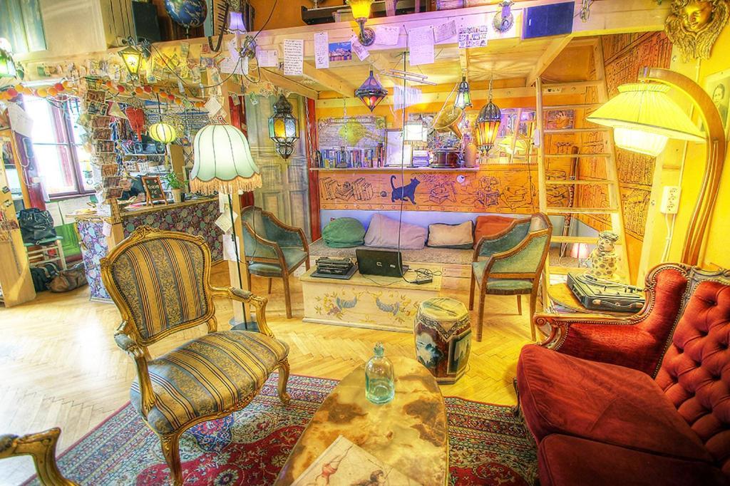 Hostel Lavender Circus Hostel, Doubles & Ensuites *