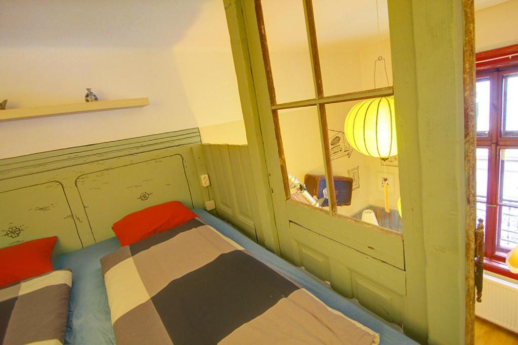 Lavender Circus Hostel, Doubles & Ensuites *